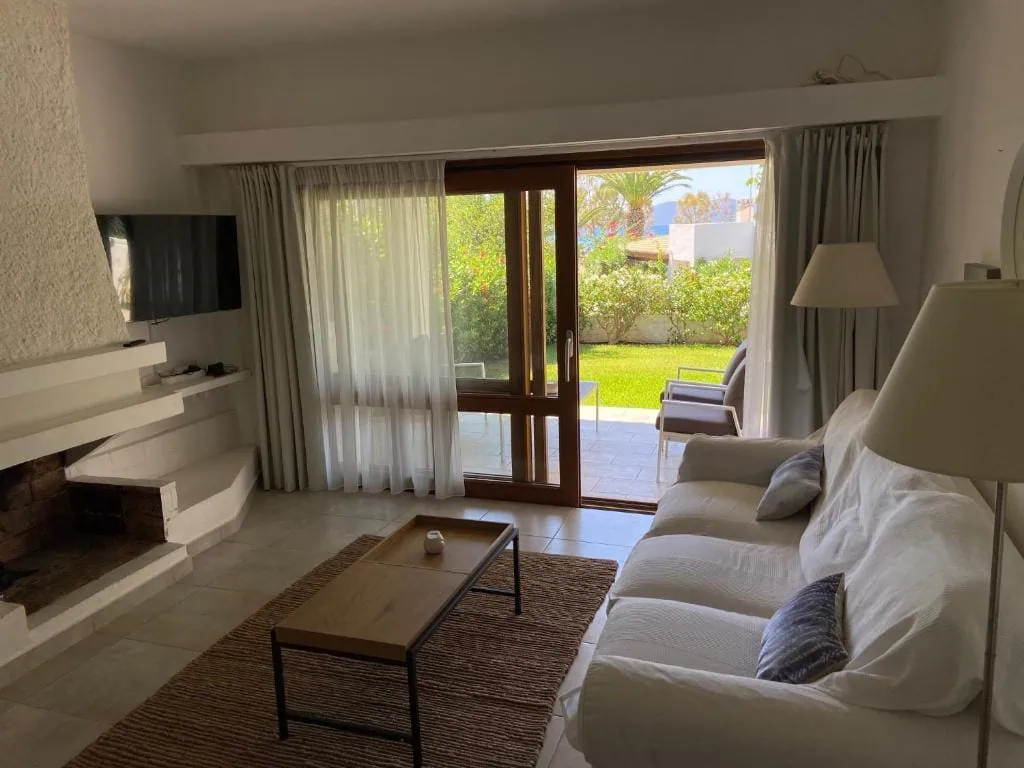 Photos of the Villa