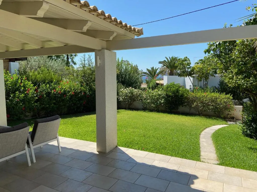 Photos of the Villa