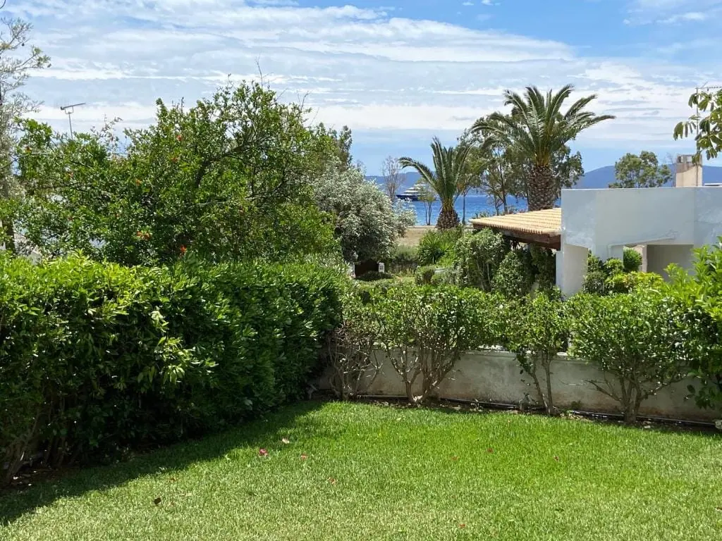 Photos of the Villa